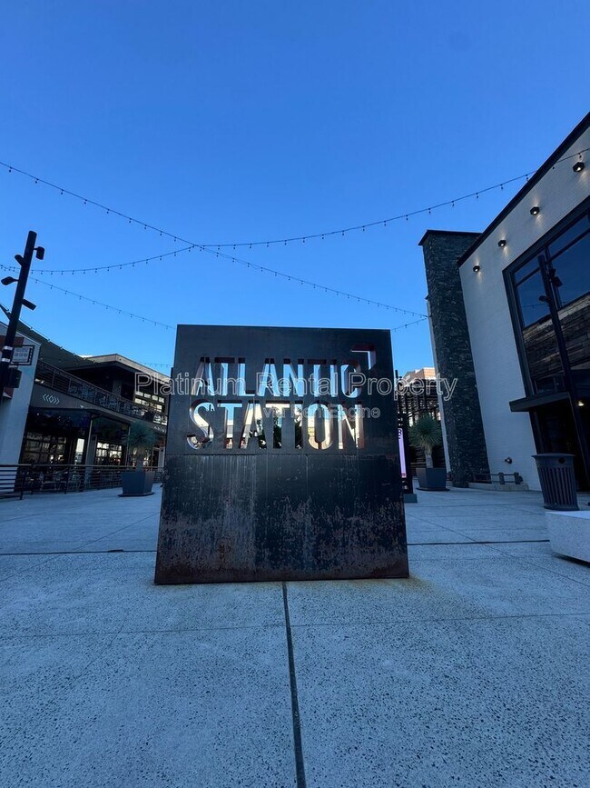 Building Photo - 264 19th St NW