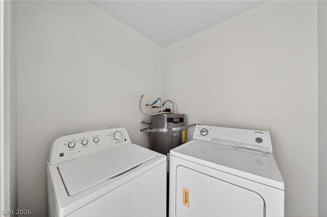 Building Photo - 2702 Alicialynn Way