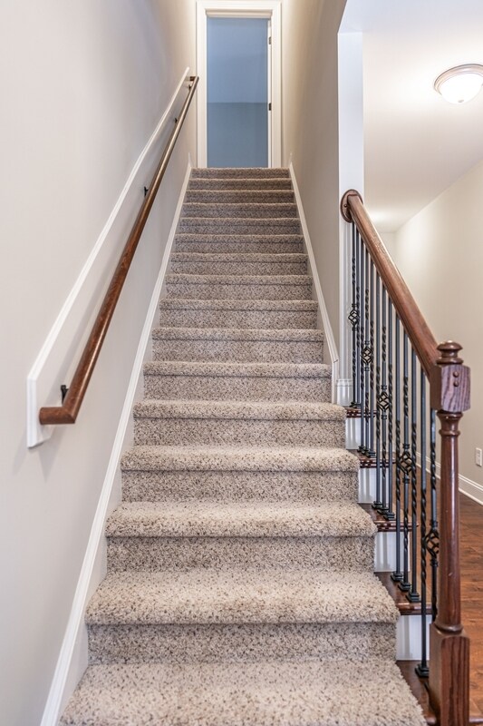 Building Photo - 100 Wiregrass Ln