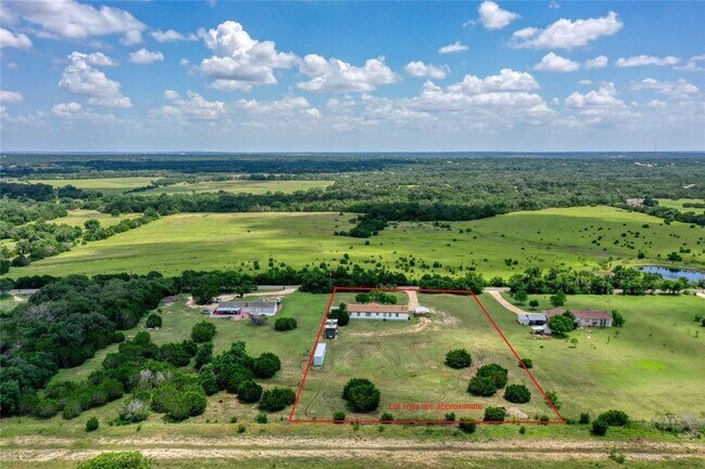 Building Photo - 132 Co Rd 247