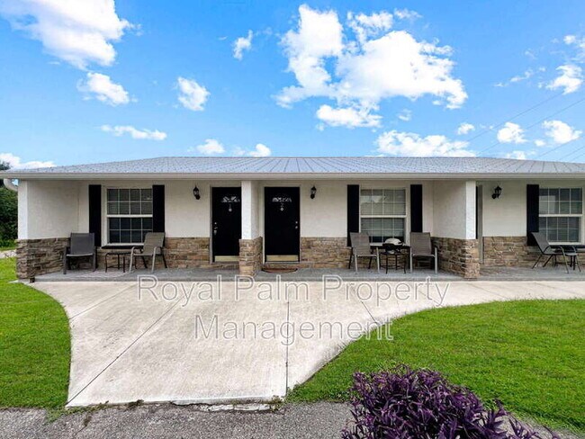Building Photo - 11594 1st Ave