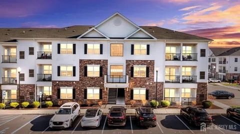 Building Photo - 718 Stiller Ln