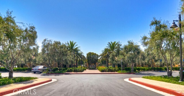 Building Photo - 102 Brindisi