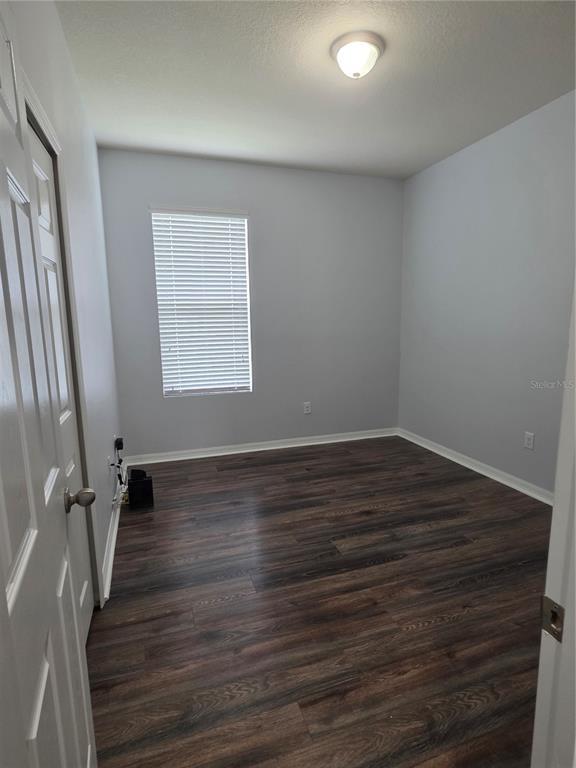 Building Photo - 4939 Autumn Ridge Dr