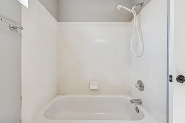 Building Photo - 16666 S 21st St