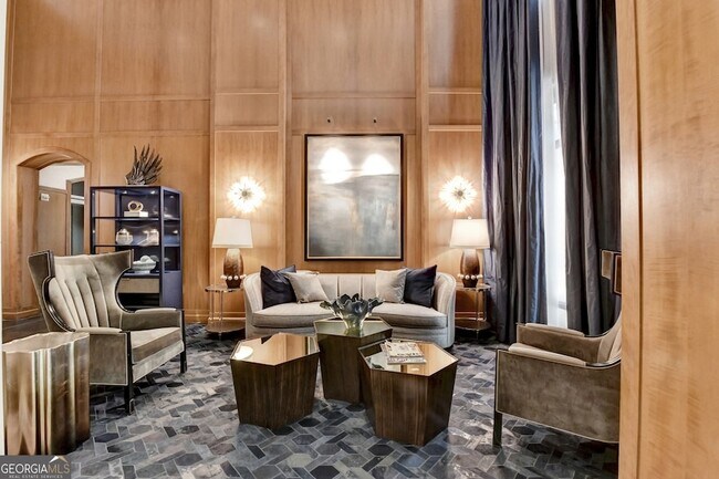 Building Photo - 3445 N Stratford Rd NE