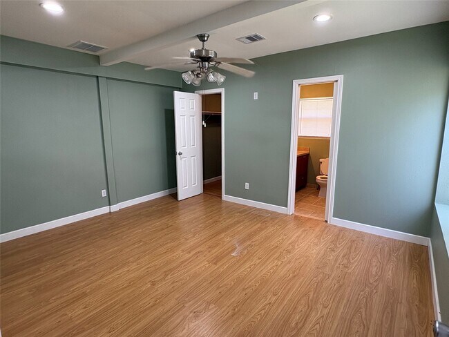 Building Photo - 17807 Dean Ct