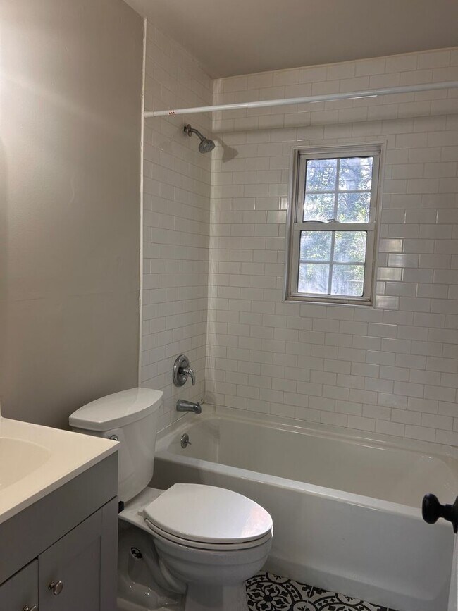 Building Photo - 2634 Druid Hls Wy