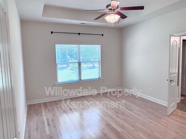 Building Photo - 76 Deep Clay Cir