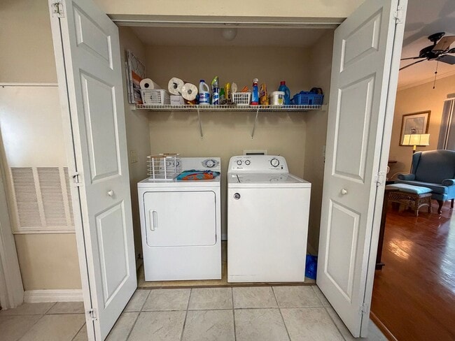 Building Photo - 2/2 Condo in The Links @ Haile Plantation - available end of April! *Application Pending*