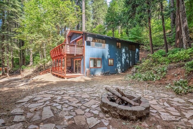 Building Photo - 6290 Topaz Dr