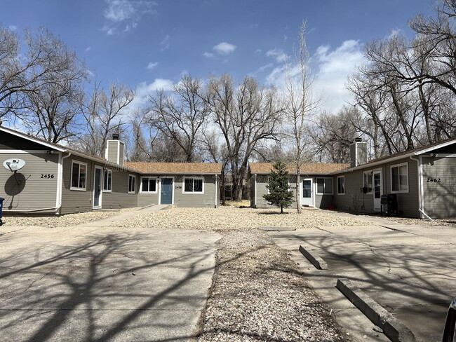 Building Photo - 2460 E Willamette Ave