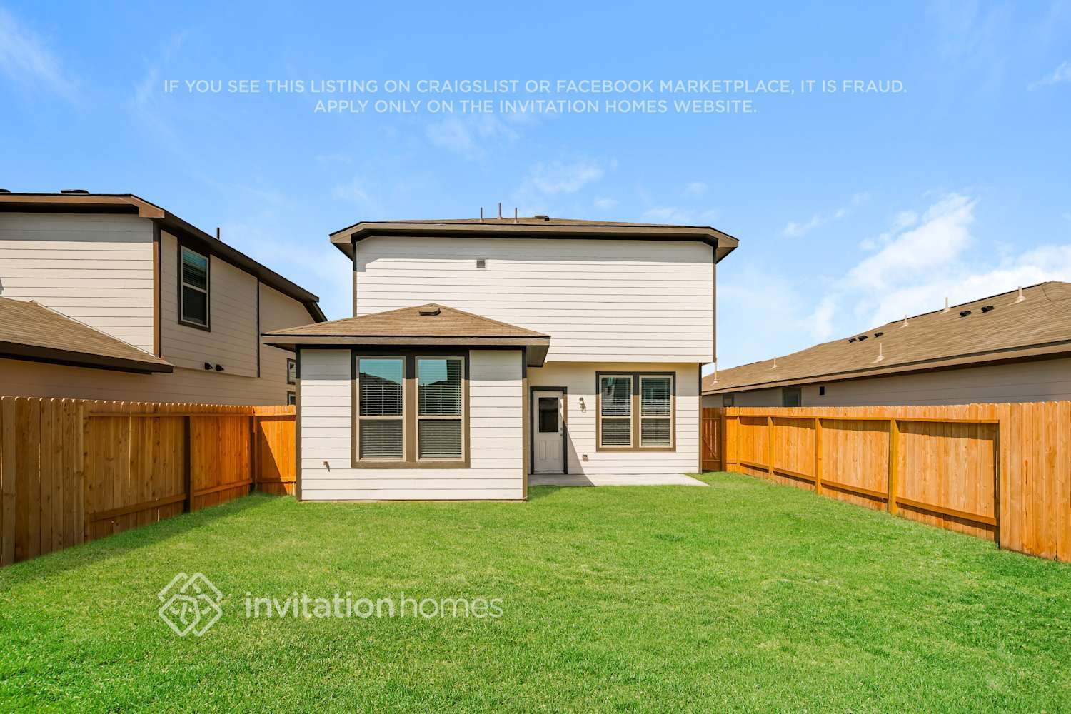 Building Photo - 10730 Sunlit St