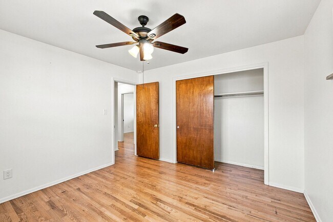 Building Photo - 1610 S Allison St
