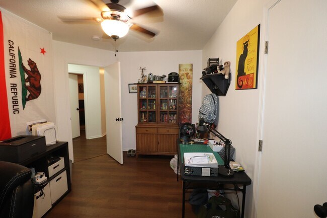 Building Photo - Spacious Home for Rent!
