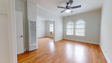 Building Photo - 21 Westminster Ave