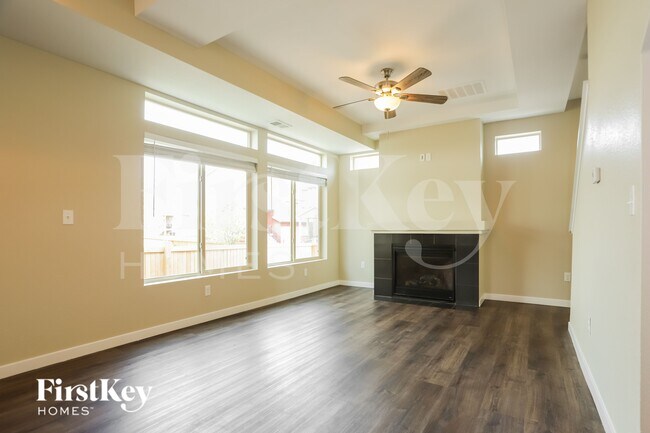 Building Photo - 4389 Vindaloo Dr