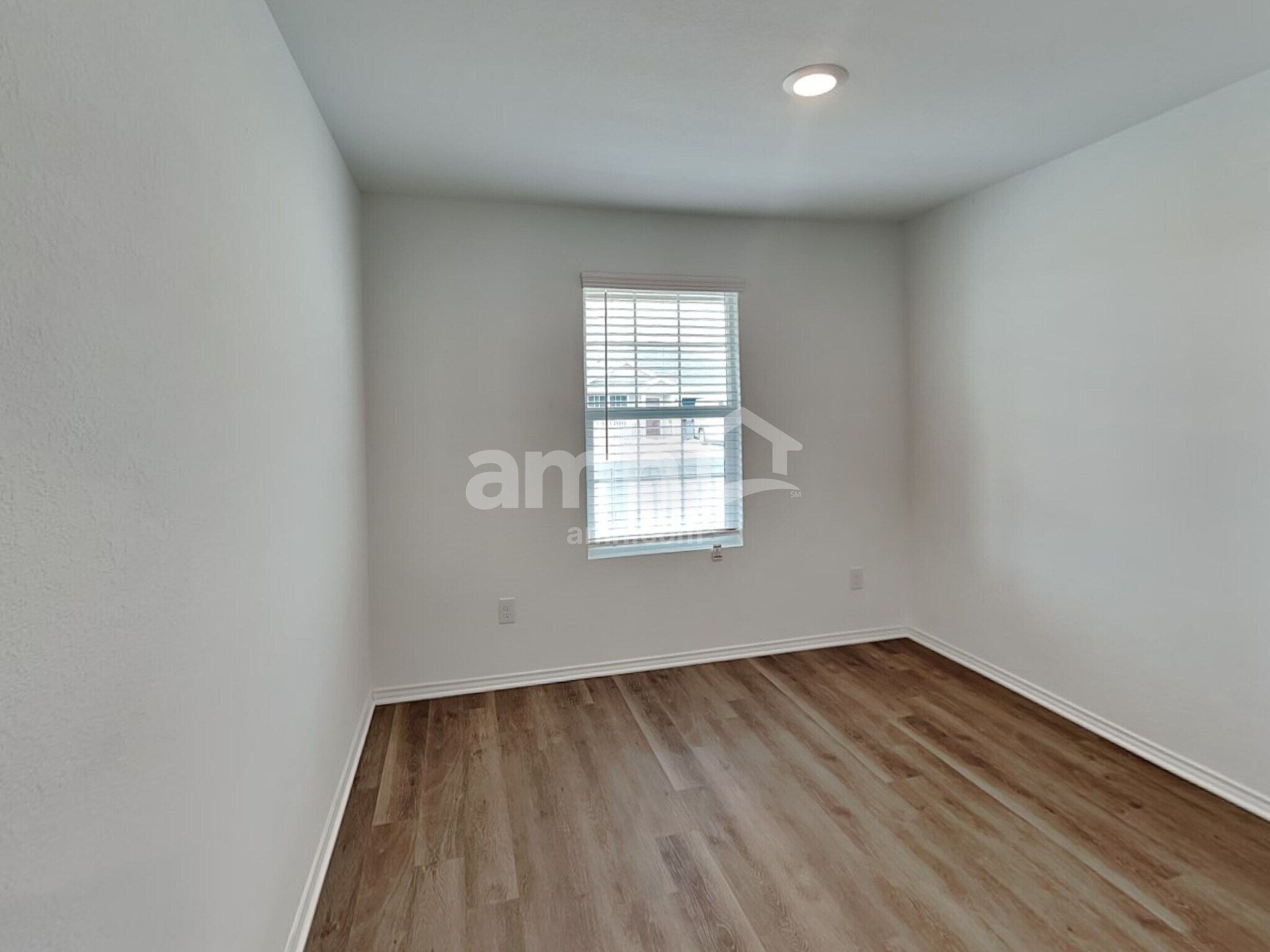 Building Photo - 5439 Elm Valley Dr