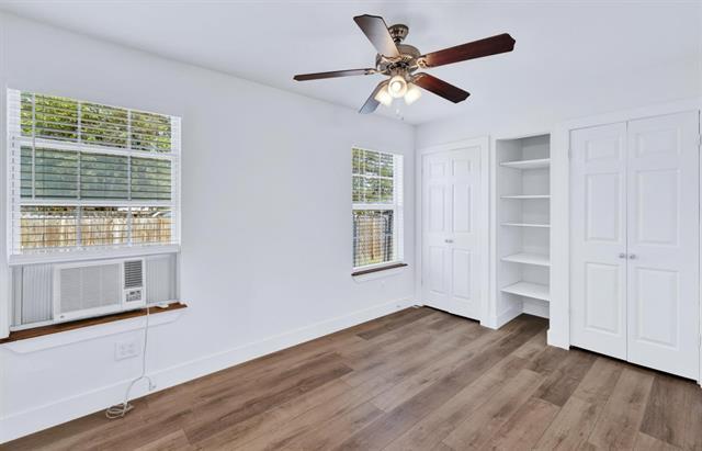 Building Photo - 530 SE 2nd St