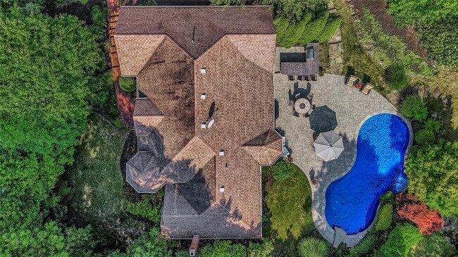Building Photo - 187 Great Rock Dr