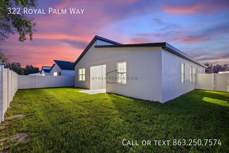 Building Photo - 322 Royal Palm Wy