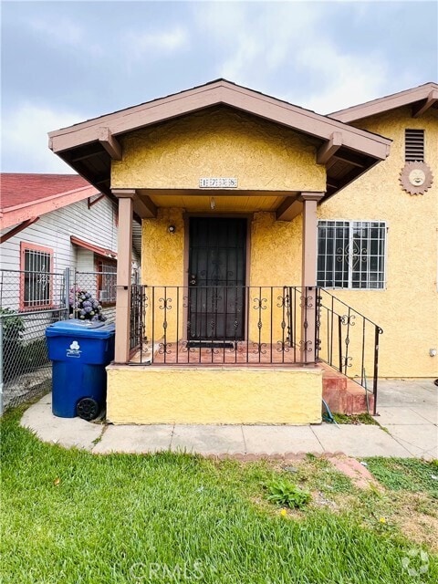 Building Photo - 1738 W 38th St