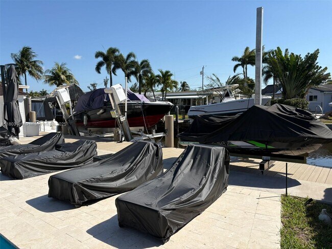 Building Photo - 963 Nautilus Isle