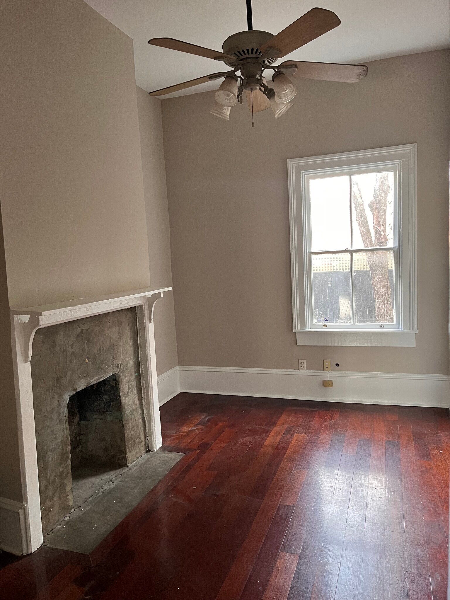 Building Photo - 318 W Bolton St