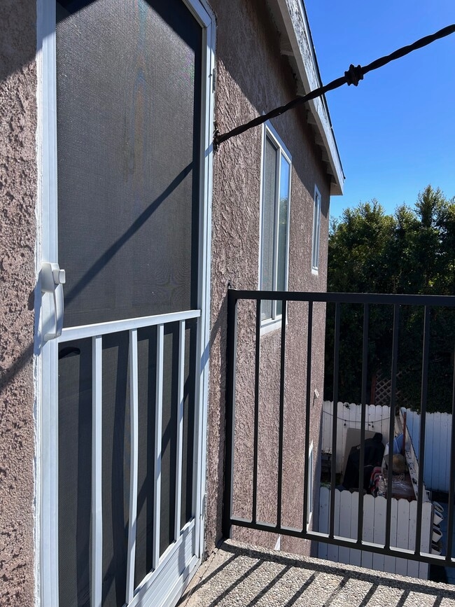 Building Photo - 5551 Costello Ave