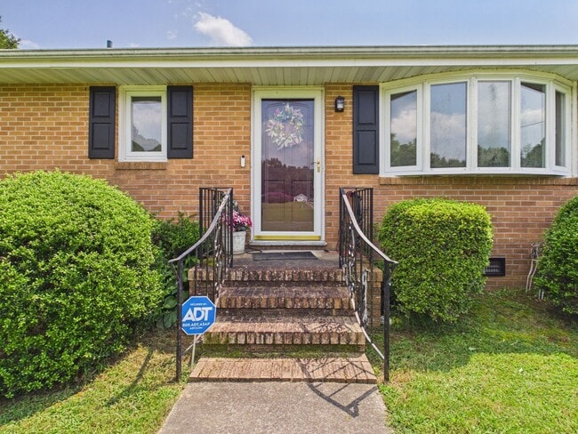 Building Photo - 11625 Reedy Branch Rd