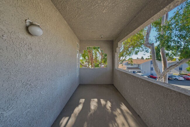 Building Photo - 4591 Warner Ave
