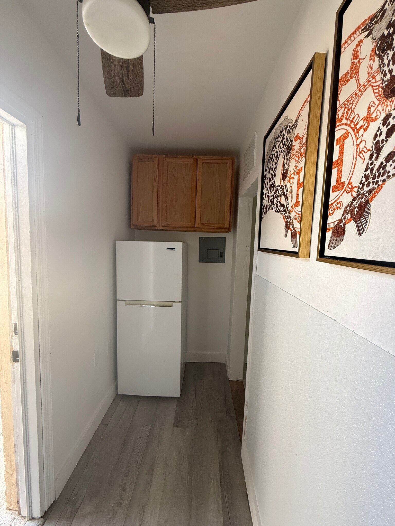 Building Photo - 337 SE 12th Ave