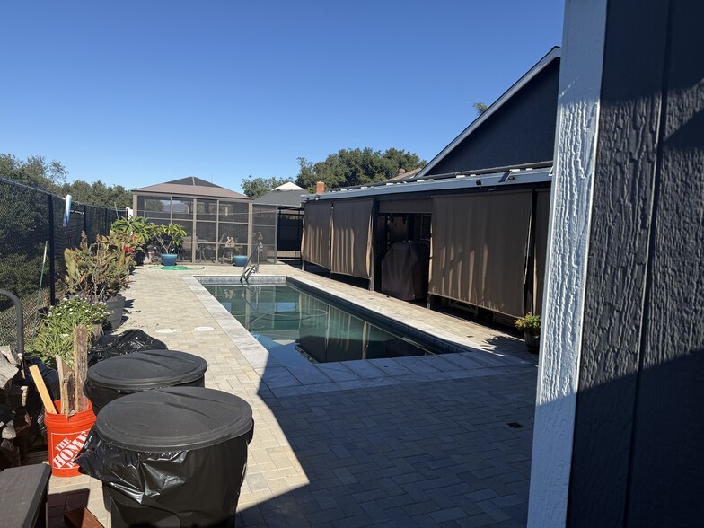 Building Photo - 13907 Hawick Dr