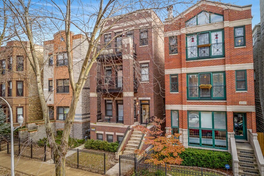 Building Photo - 3247 N Seminary Ave