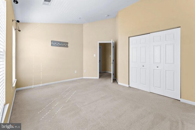 Building Photo - 7550 Maidenhead Dr