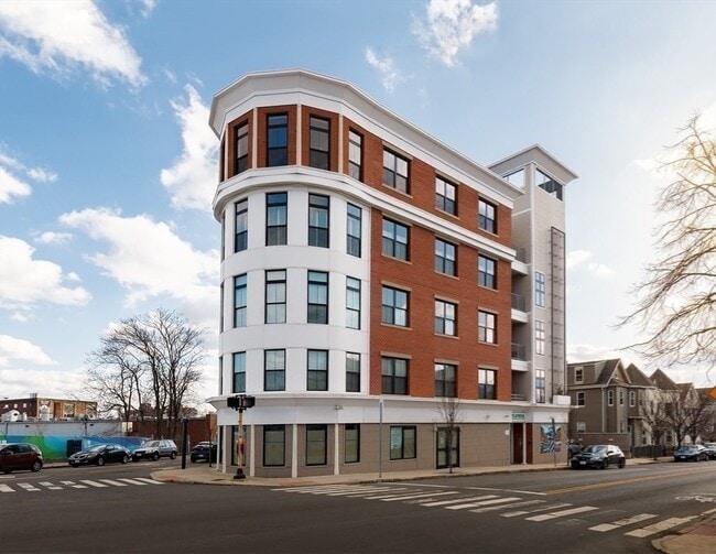 Building Photo - 70 Prospect St