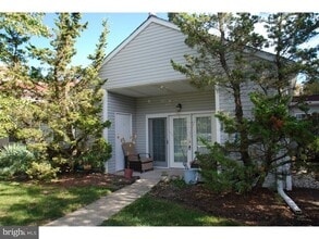 Building Photo - 12101 Centennial Station Dr