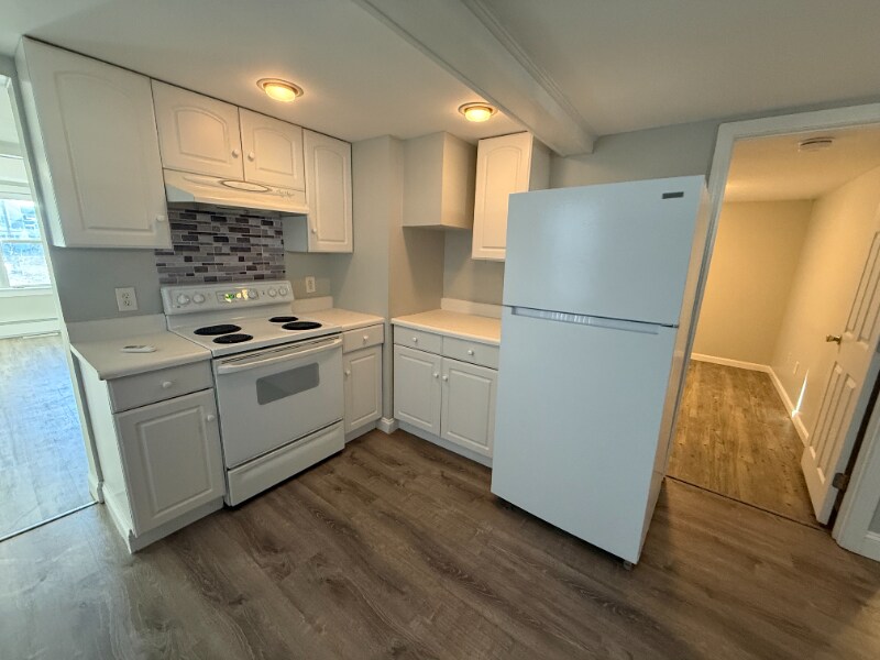 Building Photo - 5 Johnson Ave