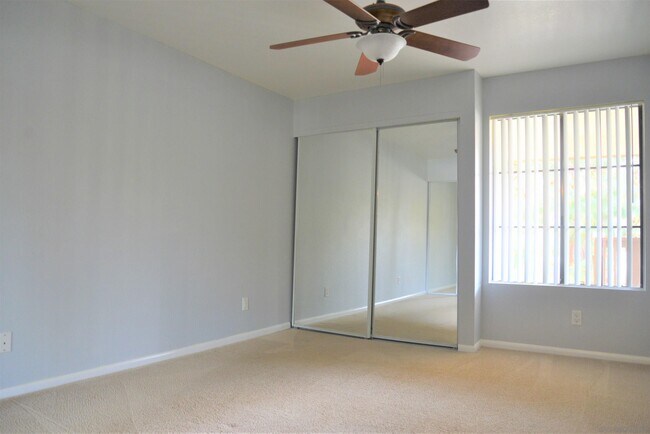 Building Photo - 3877 Pell Pl