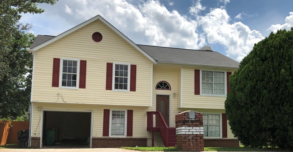 Building Photo - 5490 Panola Downs Rd