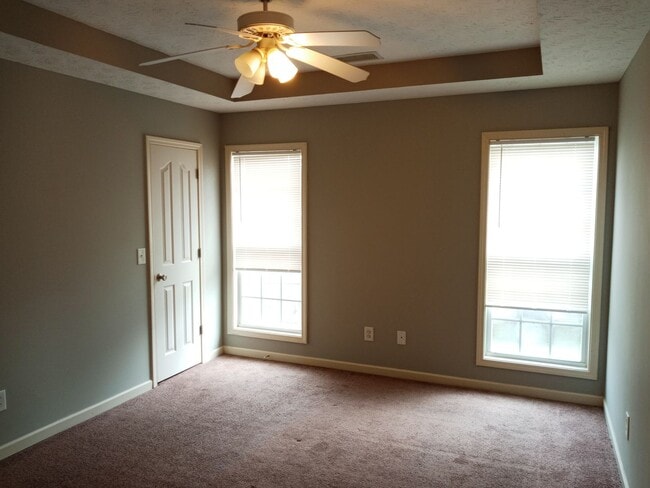 Building Photo - 6107 Crossbow Dr
