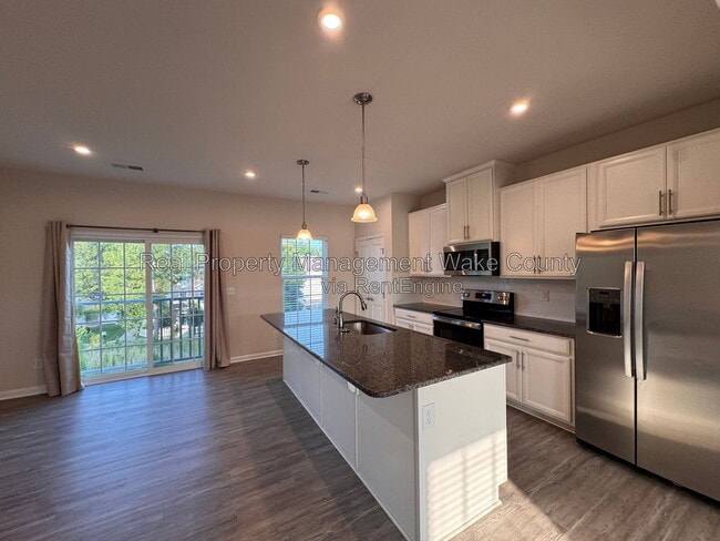 Building Photo - 8604 Red Canyon Way
