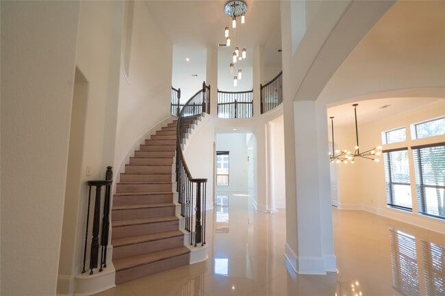 Building Photo - 6002 Mystic Berry Dr