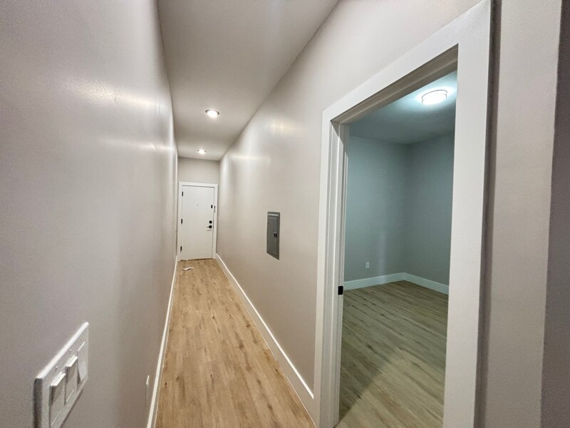 Building Photo - 5008 Palisade Ave