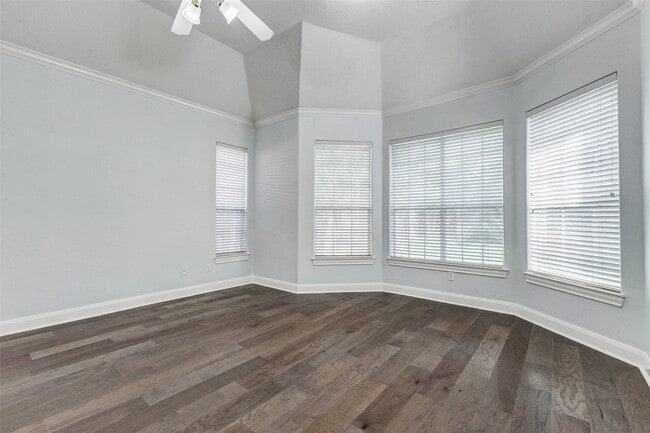 Building Photo - 12906 Silent Shore