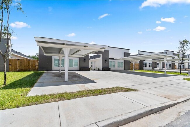 Building Photo - 16 S Dominique St