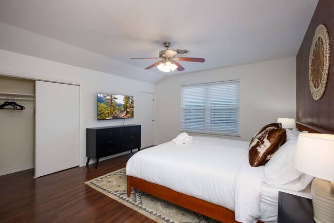 Building Photo - 107 Wickford Way