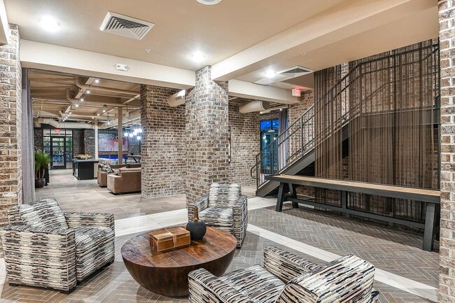 Building Photo - JTB Apartments