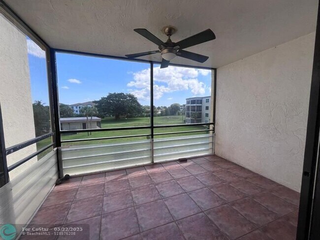 Building Photo - 9355 SW 8th St