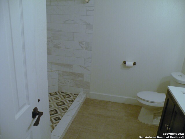 Building Photo - 13903 Cedar Canyon
